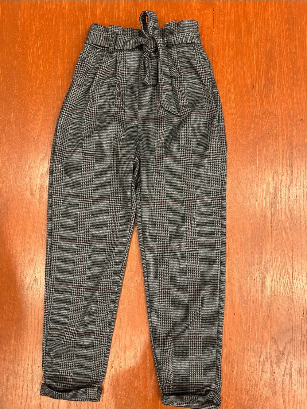 Love Tree Black & Gray Plaid Paperbag Trousers with Belt